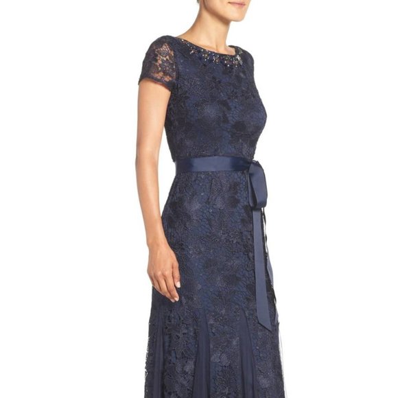 Adrianna Papell NEW Jewel Embellished Lace Gown with Mesh Godet Insets DressπHP - Picture 4 of 9